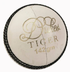 Dukes Tiger Junior Coloured Cricket Ball -Baccarat shop Dukes Tiger White