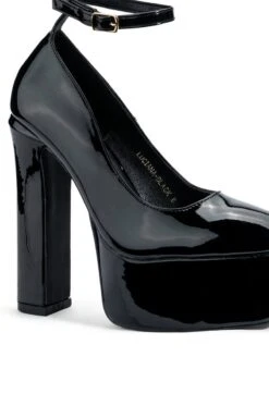 AZALEA WANG NIGHT MOVES PLATFORM PUMP IN BLACK -Baccarat shop azalea wang night moves platform pump in black black 5 5